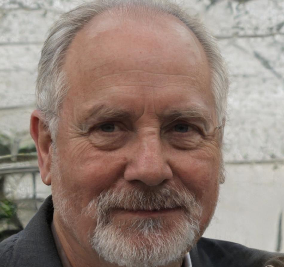 Docente esperto in analisi finanziaria e modellazione previsionale