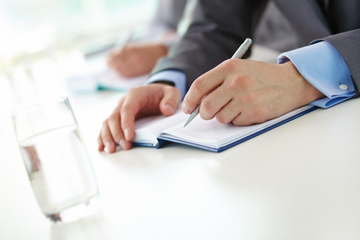 Sessione di formazione sulle previsioni finanziarie con casi reali